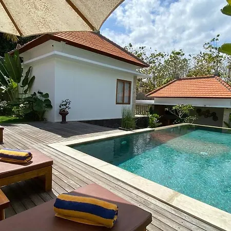 Nau Nusa Villa Batununggul Exterior photo